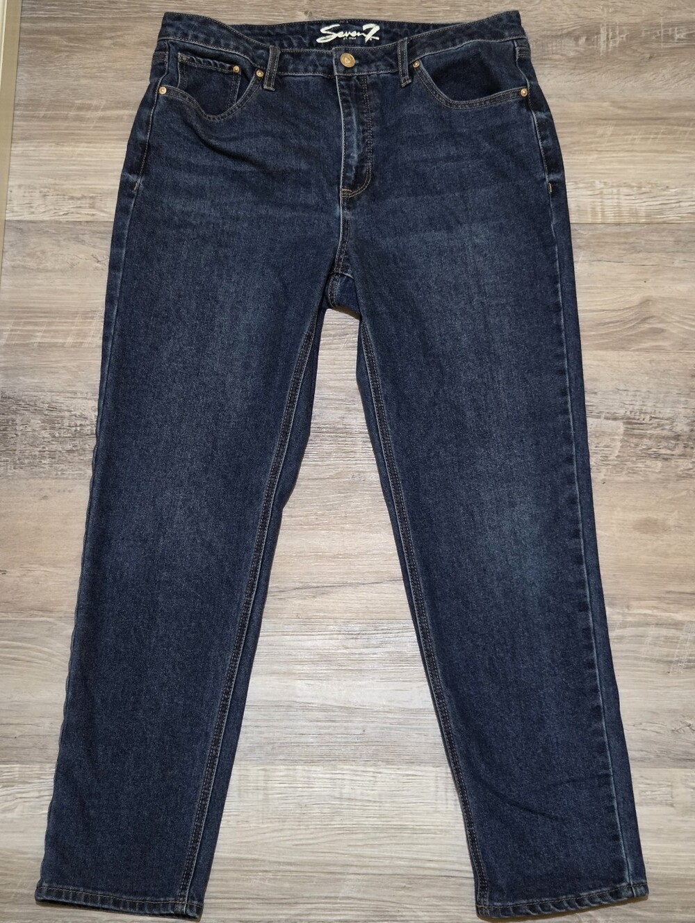 Seven7 Women’s Dark Indigo Slim Straight Leg 90s Mom Jeans Size 12